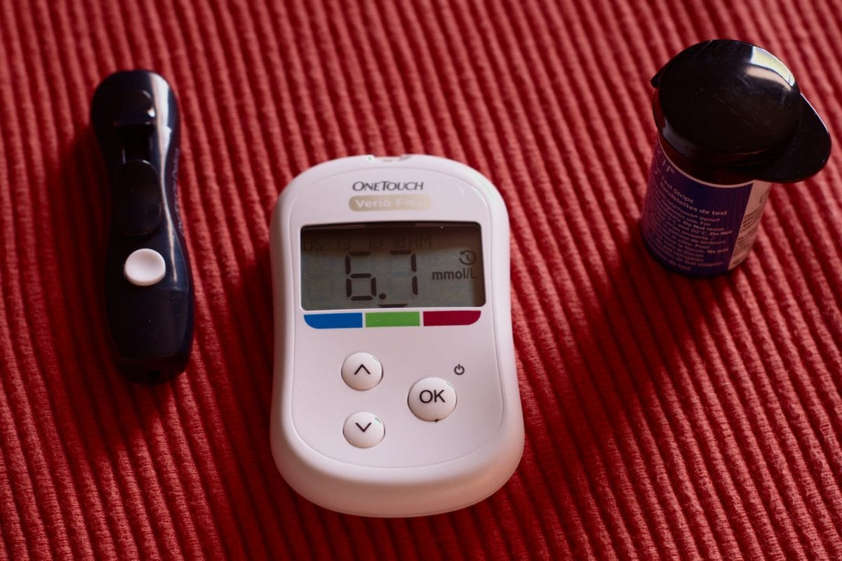 How People With Diabetes Can Keep Their Blood Glucose Under Control
