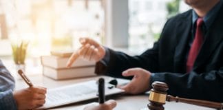 Facing Charges: How To Choose A Criminal Defense Lawyer