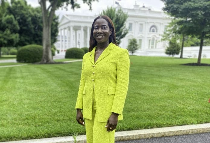 Sandra Lindsay Was Awarded the Presidential Medal of Freedom at White House Ceremony