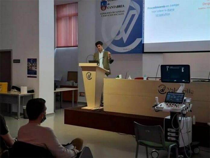 Hisense HD60 Demonstrated in Clinical Training at University Hospital of Valdecilla in Spain